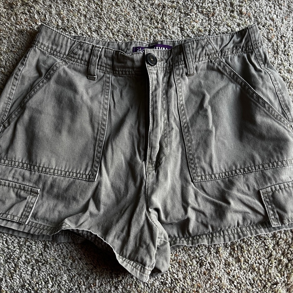Women's Cargo Shorts in forest green